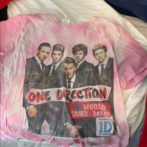 One Direction shirt.